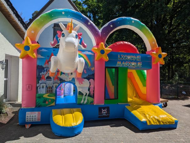 Einhorn mit Rutsche